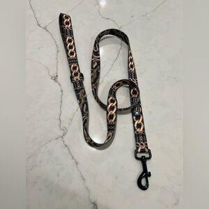 Frenchie leash.